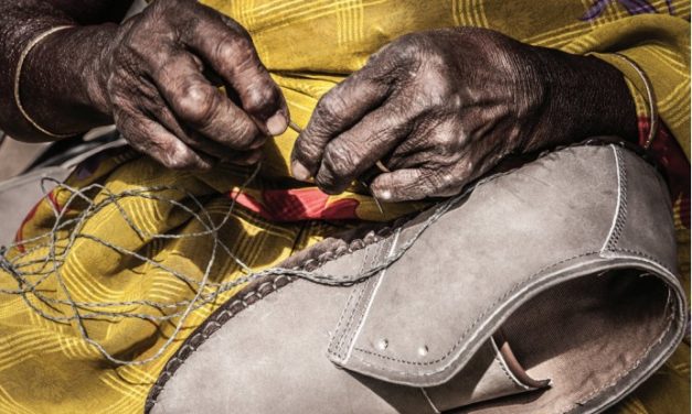 Stitching Our Shoes: Homeworkers in India’s leather sector