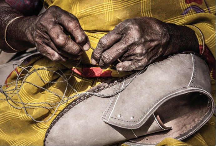 Stitching Our Shoes: Homeworkers in India’s leather sector