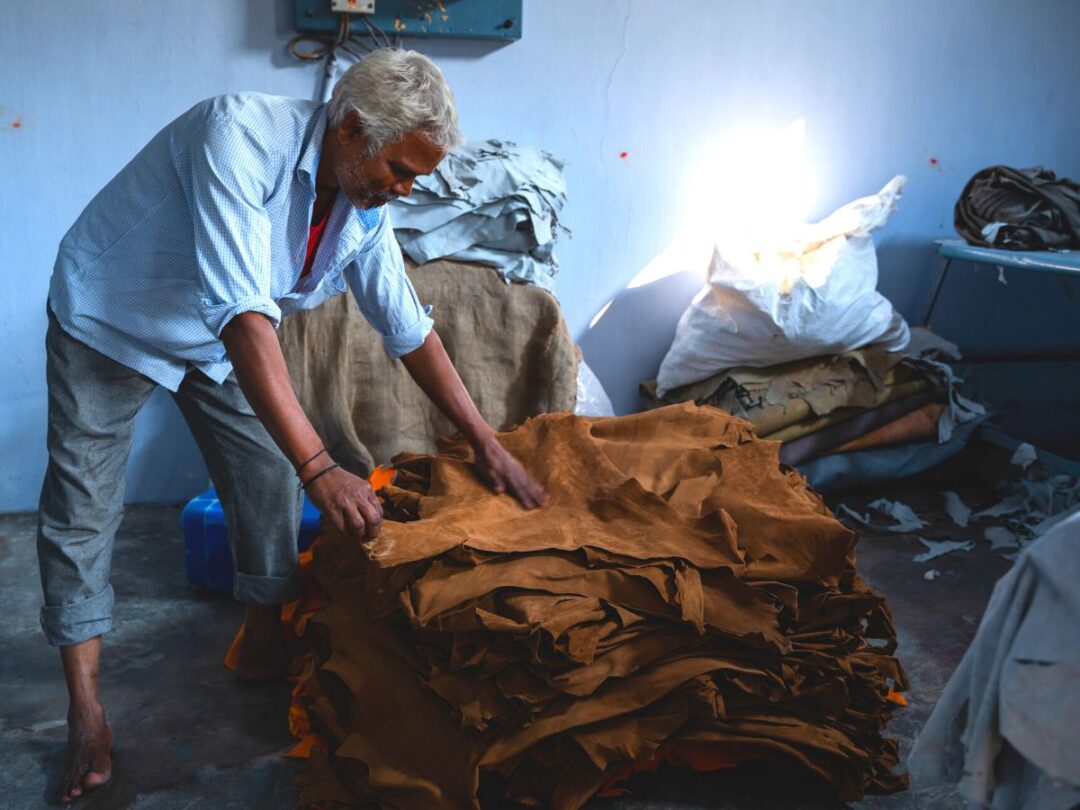 Threadbare: Working Conditions at South Indian Leather-based Workplaces